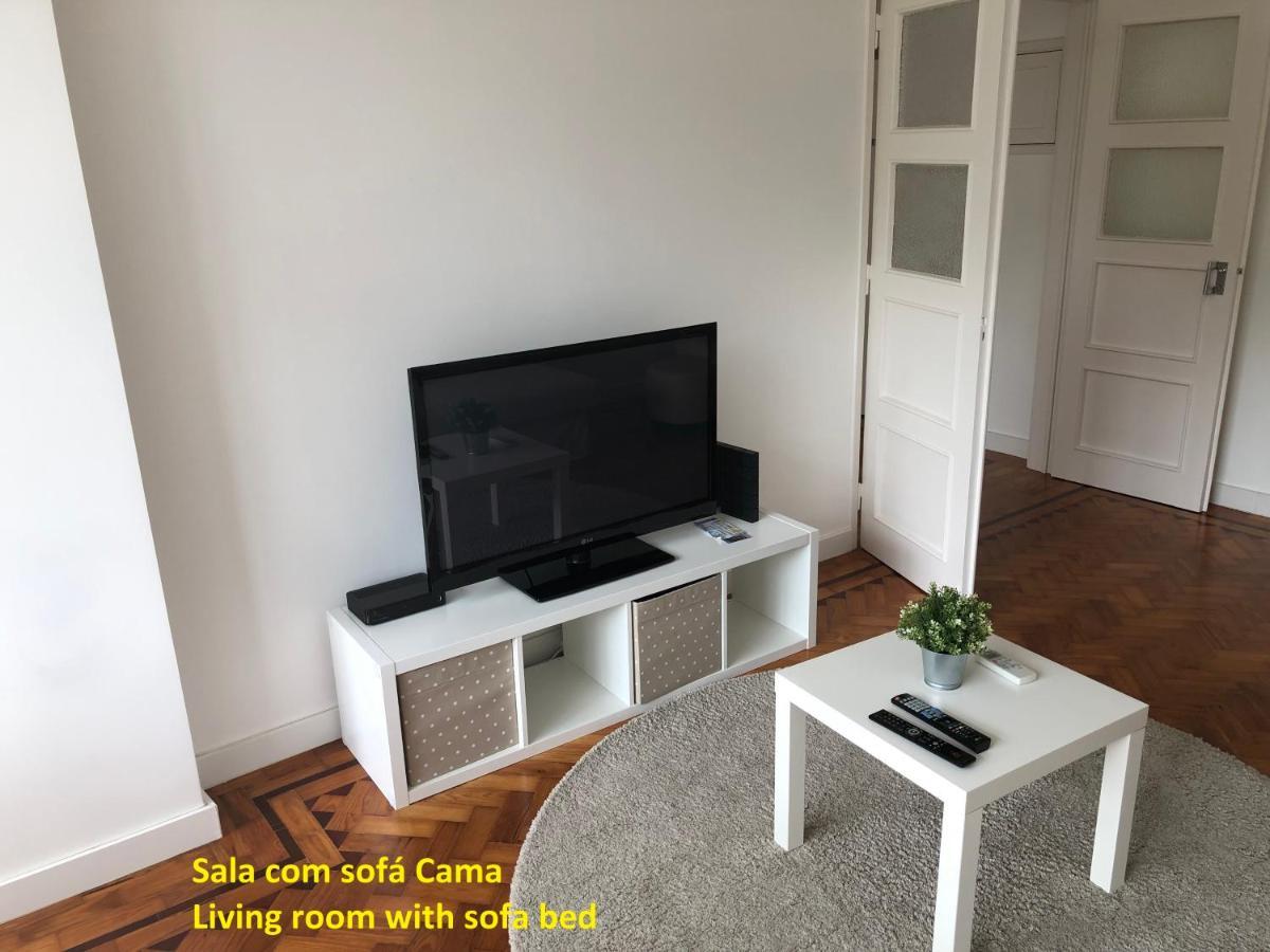 Apartment Near The Airport Lissabon Buitenkant foto